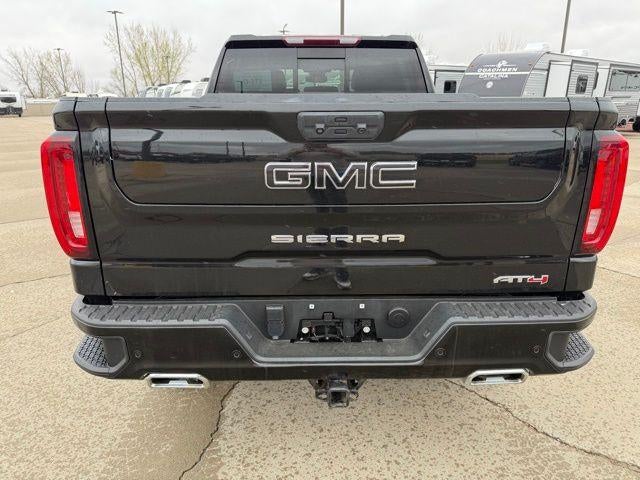 2022 GMC Sierra 1500 Crew Cab Standard Box 4-Wheel Drive AT4
