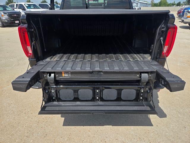 2023 GMC Sierra 1500 Crew Cab Short Box 4-Wheel Drive Denali