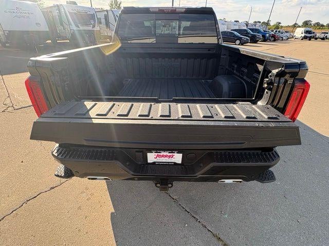 2026 GMC Sierra 1500 Crew Cab Short Box 4-Wheel Drive Denali Ultimate