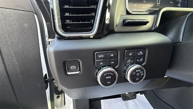 2022 GMC Sierra 1500 Crew Cab Short Box 4-Wheel Drive Denali Ultimate