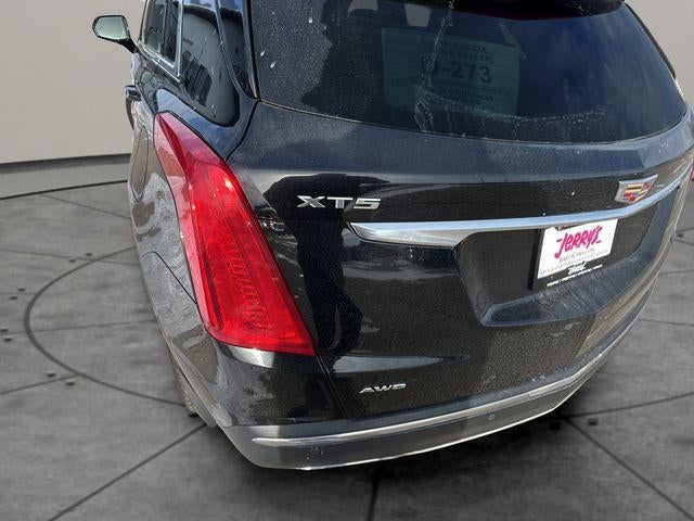 2017 Cadillac XT5 AWD 4dr Platinum
