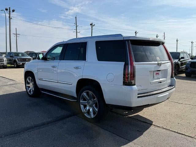 2020 Cadillac Escalade 4WD Luxury