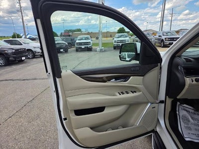 2020 Cadillac Escalade 4WD Luxury