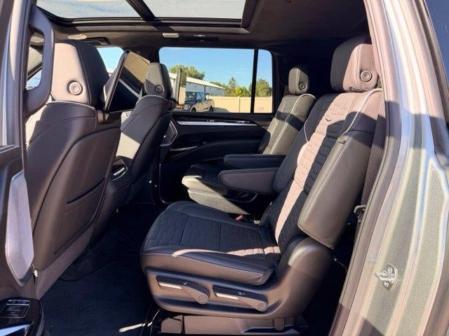 2026 Cadillac Escalade ESV 4WD Platinum Sport