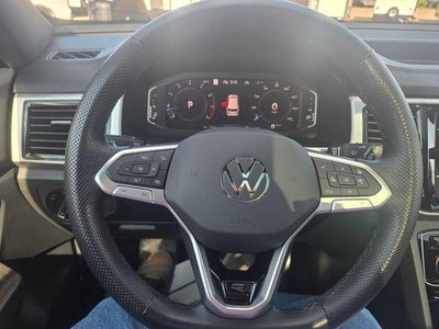 2023 Volkswagen Atlas Cross Sport 3.6L V6 SEL Premium R-Line 4MOTION