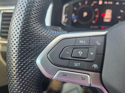 2023 Volkswagen Atlas Cross Sport 3.6L V6 SEL Premium R-Line 4MOTION