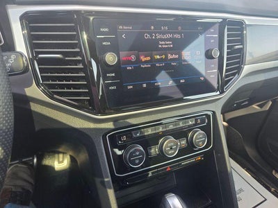 2023 Volkswagen Atlas Cross Sport 3.6L V6 SEL Premium R-Line 4MOTION