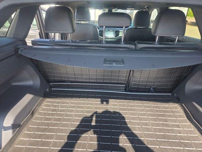 2023 Volkswagen Atlas Cross Sport 3.6L V6 SEL Premium R-Line 4MOTION