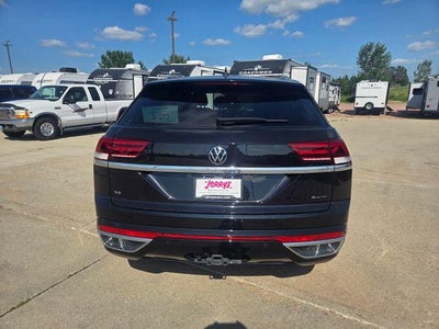2023 Volkswagen Atlas Cross Sport 3.6L V6 SEL Premium R-Line 4MOTION