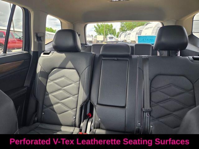 2024 Volkswagen Atlas 2.0T SE w/Technology 4MOTION