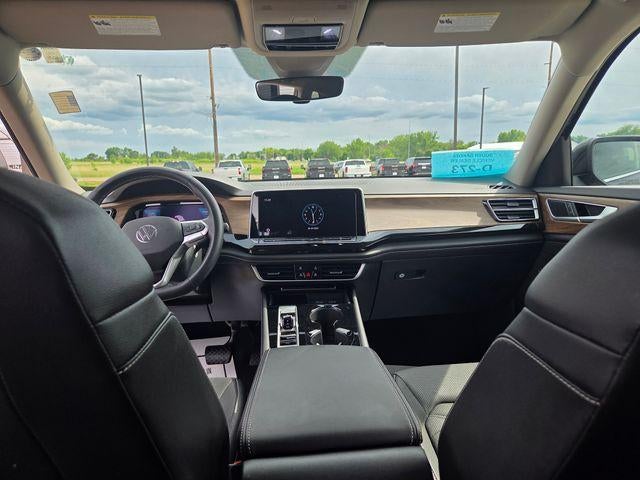 2024 Volkswagen Atlas 2.0T SE w/Technology 4MOTION