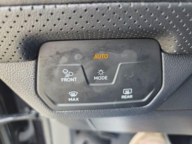 2024 Volkswagen Atlas 2.0T SE w/Technology 4MOTION