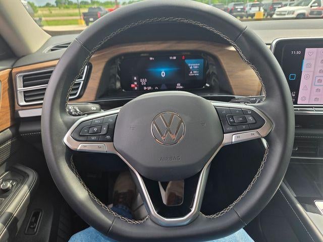 2024 Volkswagen Atlas 2.0T SE w/Technology 4MOTION