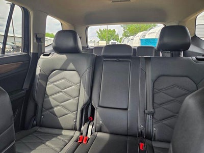 2024 Volkswagen Atlas 2.0T SE w/Technology 4MOTION