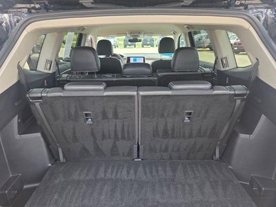 2024 Volkswagen Atlas 2.0T SE w/Technology 4MOTION