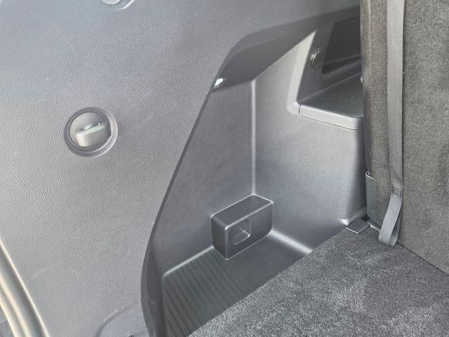 2024 Volkswagen Atlas 2.0T SE w/Technology 4MOTION