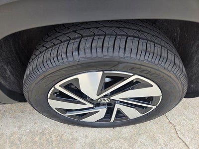 2024 Volkswagen Atlas 2.0T SE w/Technology 4MOTION