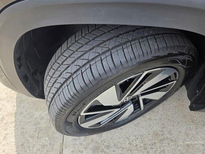 2024 Volkswagen Atlas 2.0T SE w/Technology 4MOTION