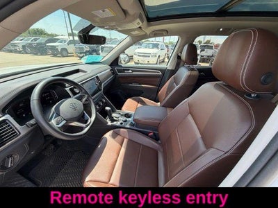 2022 Volkswagen Atlas 3.6L V6 SE w/Technology 4MOTION