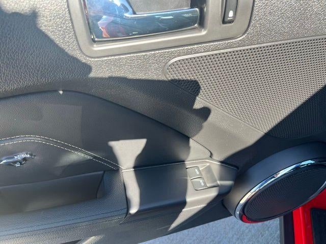 2012 Ford Mustang 2dr Cpe GT Premium