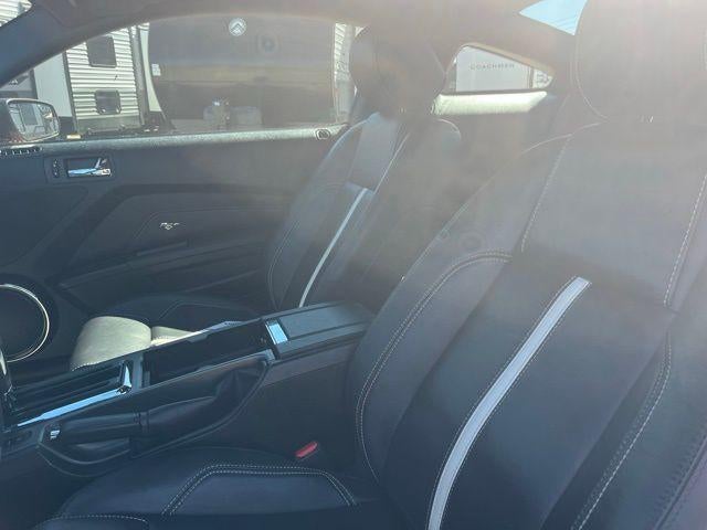 2012 Ford Mustang 2dr Cpe GT Premium