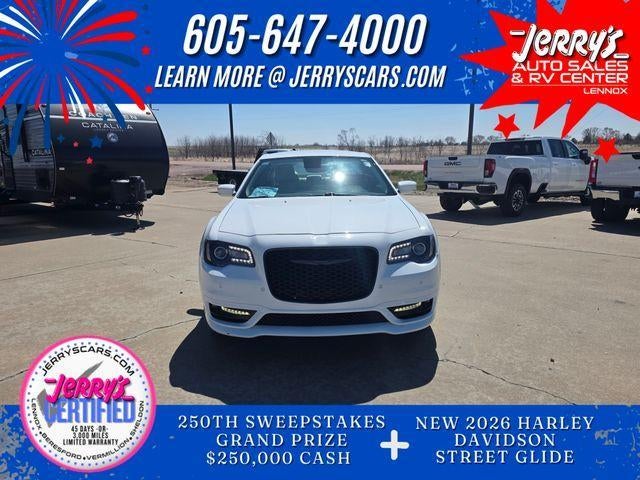 2023 Chrysler 300 Touring L AWD