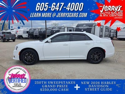 2023 Chrysler 300 Touring L AWD