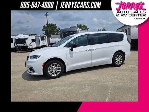 2025 Chrysler Pacifica Select FWD
