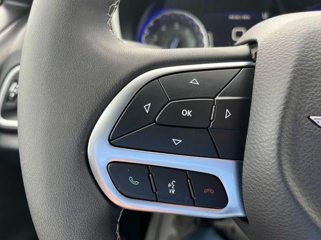 2025 Chrysler Pacifica Select FWD