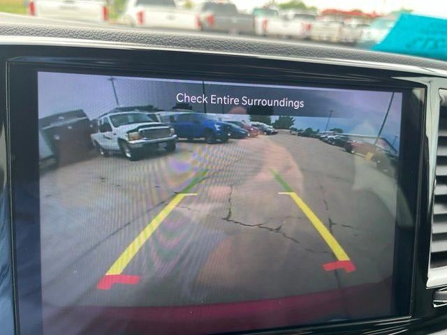 2025 Chrysler Pacifica Select FWD