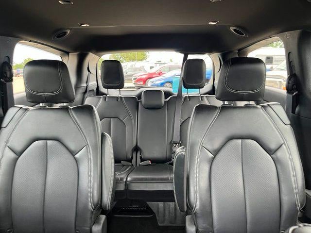 2025 Chrysler Pacifica Select FWD