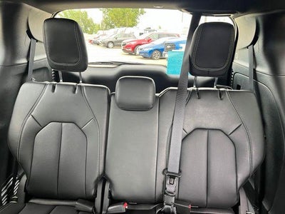 2025 Chrysler Pacifica Select FWD