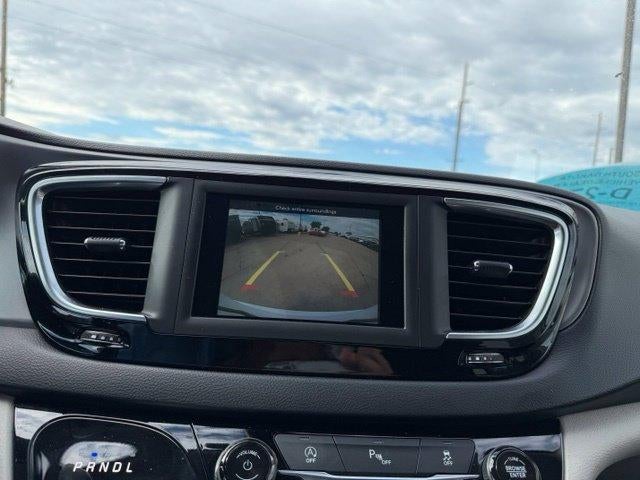 2020 Chrysler Pacifica Touring L FWD