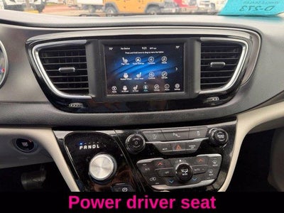 2020 Chrysler Pacifica Touring L FWD