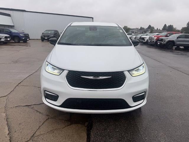 2025 Chrysler Pacifica Select FWD