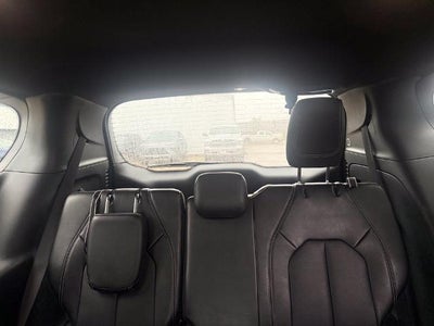 2025 Chrysler Pacifica Select FWD
