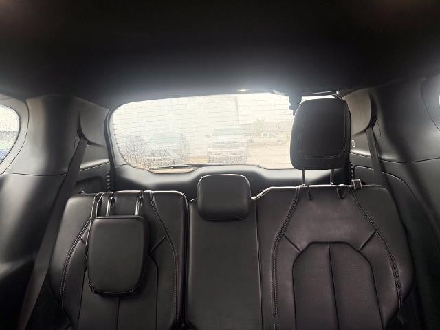 2025 Chrysler Pacifica Select FWD
