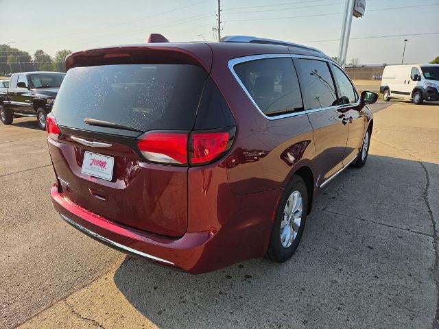 2018 Chrysler Pacifica Touring L FWD