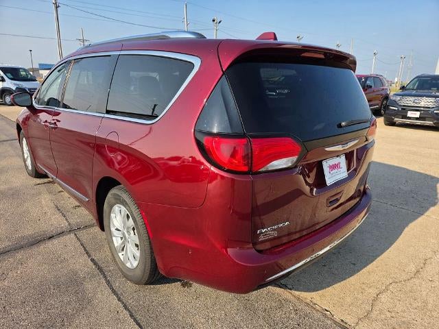 2018 Chrysler Pacifica Touring L FWD