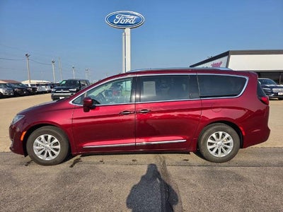 2018 Chrysler Pacifica Touring L FWD