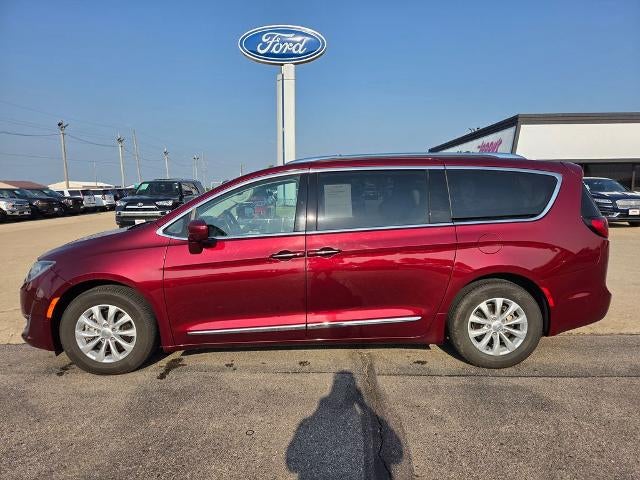 2018 Chrysler Pacifica Touring L FWD