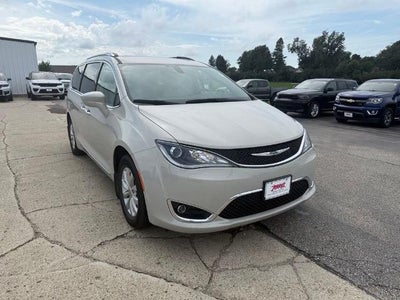2019 Chrysler Pacifica Touring L FWD