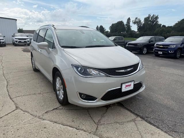 2019 Chrysler Pacifica Touring L FWD