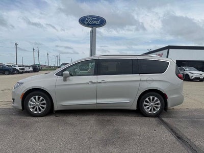 2019 Chrysler Pacifica Touring L FWD