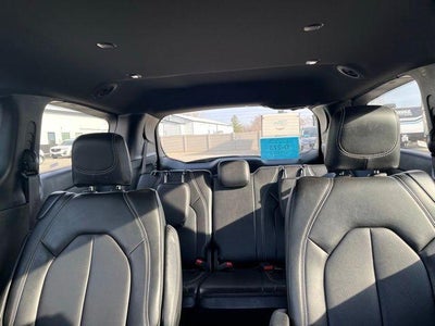2025 Chrysler Pacifica Select FWD