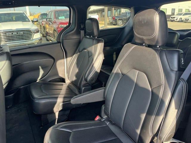 2025 Chrysler Pacifica Select FWD