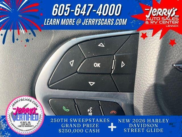 2025 Chrysler Pacifica Select FWD