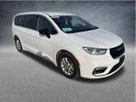2025 Chrysler Pacifica Select FWD