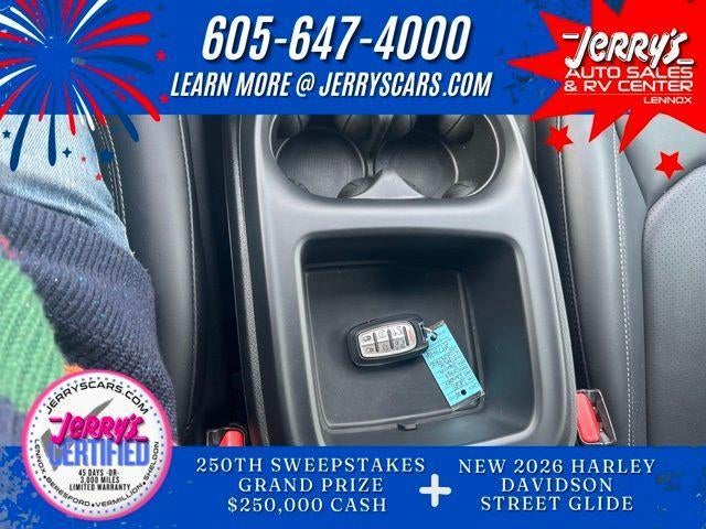 2025 Chrysler Pacifica Select FWD