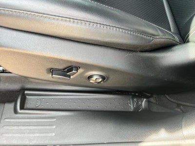 2025 Chrysler Pacifica Select FWD